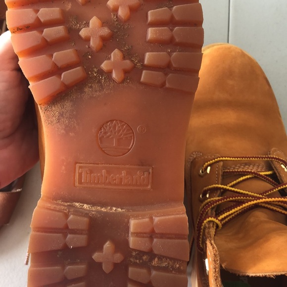 Timberland Boots - Picture 3 of 5